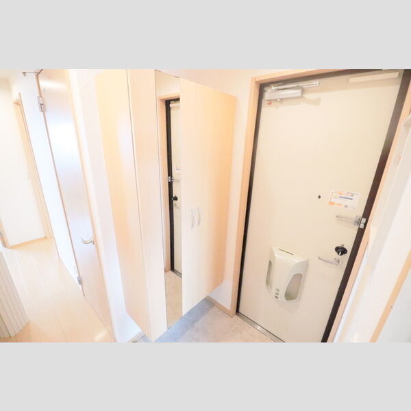 グリーンシャトー303号室 玄関