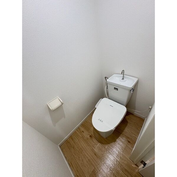 山口マンション0103号室 トイレ