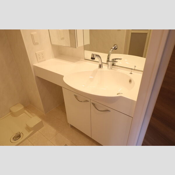 サニーベル旭 洗髪洗面化粧台　ドレッサータイプ