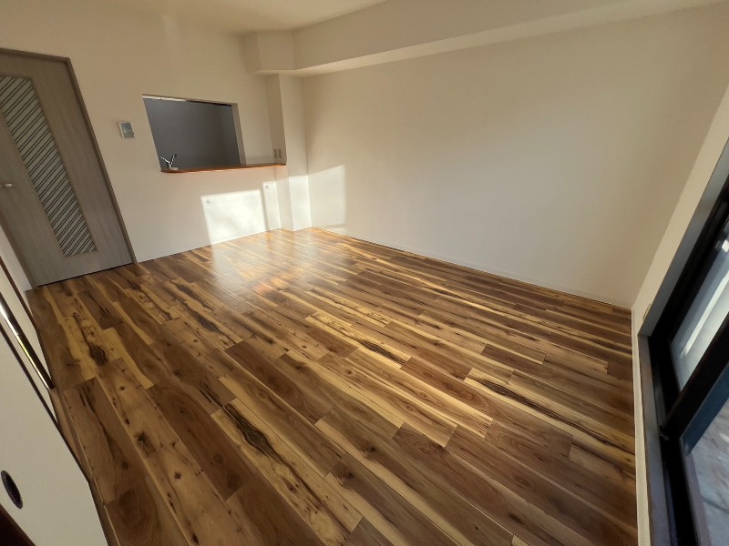 ブールヴァル秦野 内観