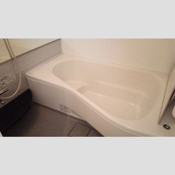 クロシェット　B 浴室