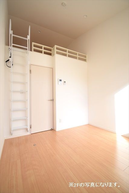 Ｌｏｕｐ　ｄｅ　ｍｅｒ　相模大野 リビング