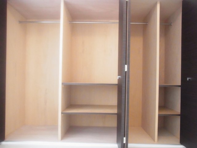 プライムアーバン武蔵小金井111号室 収納