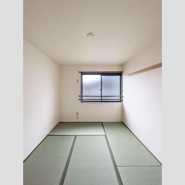 プリムヴェール　壱番館205号室 和室6帖