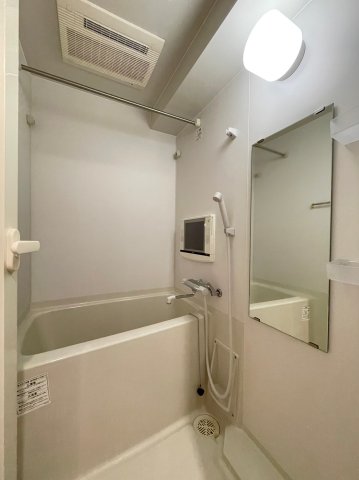 グラントゥルース田端501号室 お風呂