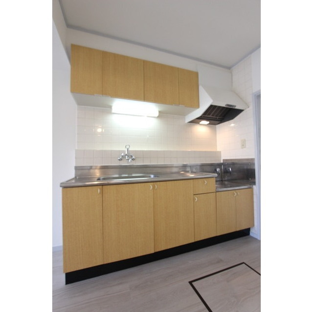 コウジィコート赤松D-4号室 同建物別部屋の参考画像