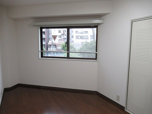 サンピア赤羽 洋室部分