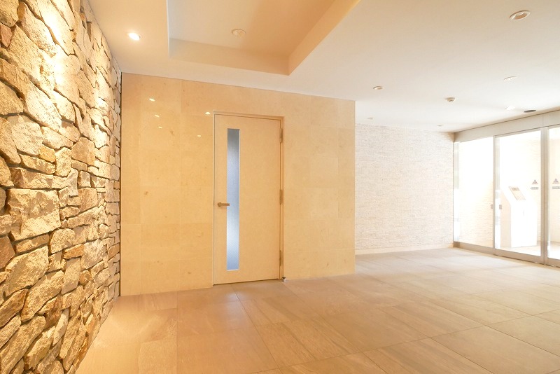 ジーベック東日暮里サウス 外観