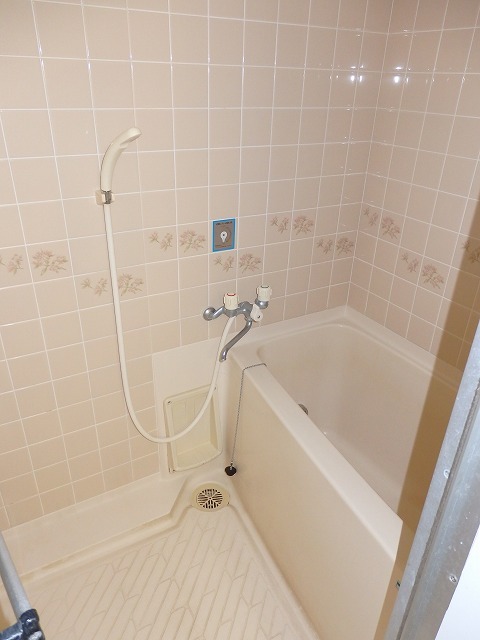 第２レクコーポ舞浜(E-048)2階 バス