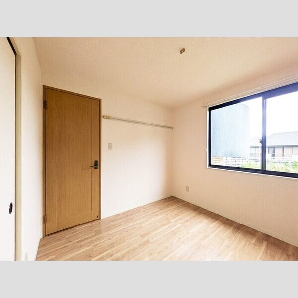 ヴューラーみつわ台　ABCDD102号室 洋室