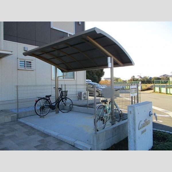 カンチーナ 駐輪場