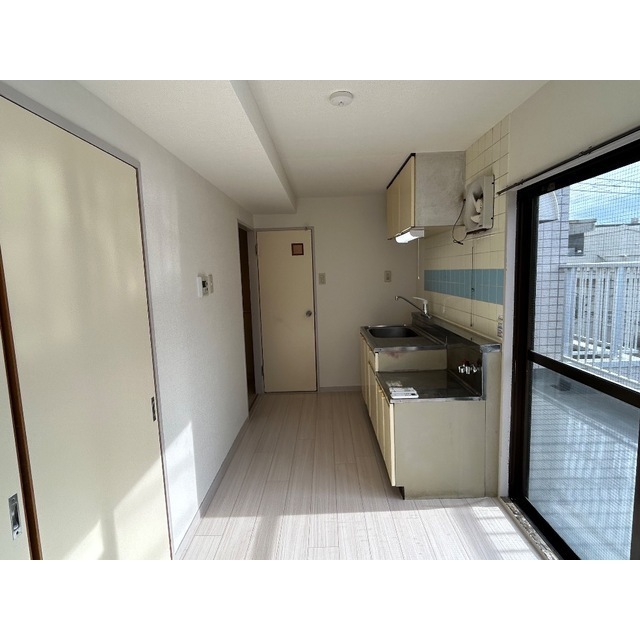 田垣マンション302号室 リビング