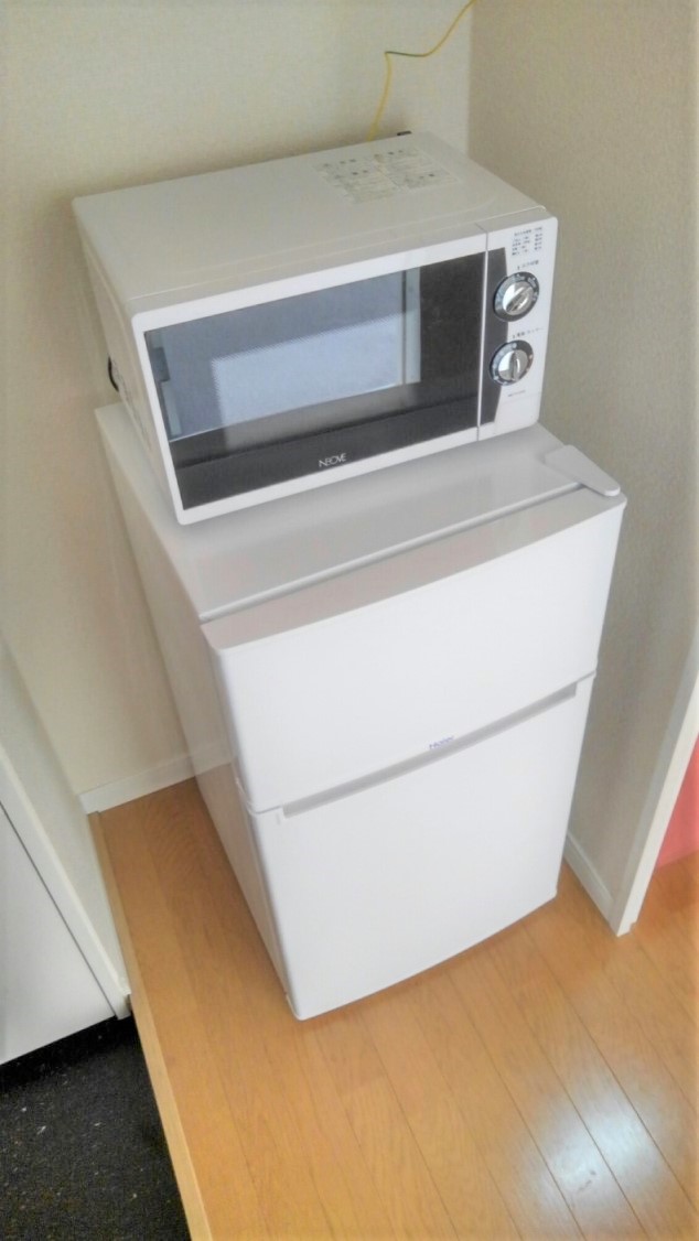 レオパレスＷＩＬＬ103号室 電子レンジ、冷蔵庫