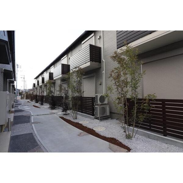 フォレストメゾン聖蹟B102号室 外観