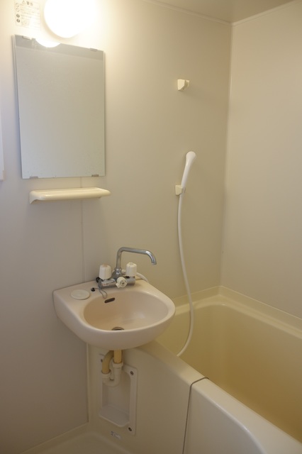 ソレーユ弦巻0203号室 お風呂