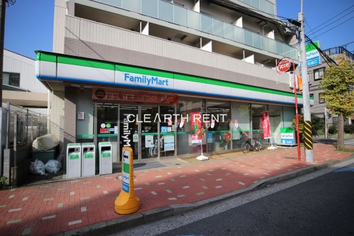 コンシェリア清澄白河 ＴＨＥ ＲＥＳＩＤＥＮＣＥ2階 【コンビニエンスストア】ファミリーマート 平野二丁目店まで160ｍ