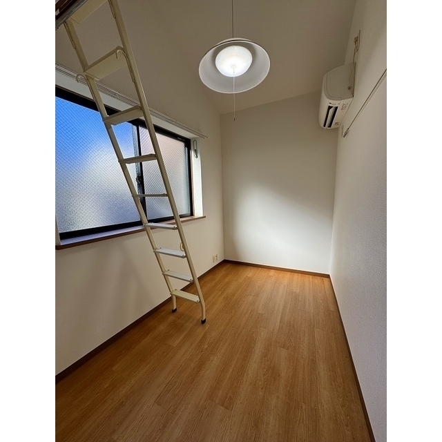 アーバンプレイス中井Ｂ棟 洋室4.6帖