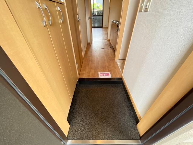 ティープラントⅠ 玄関