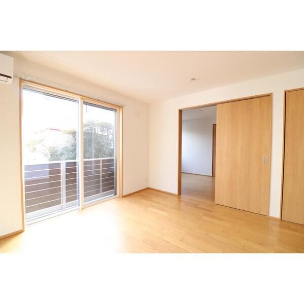 フォレストメゾンあすみが丘東 リビング