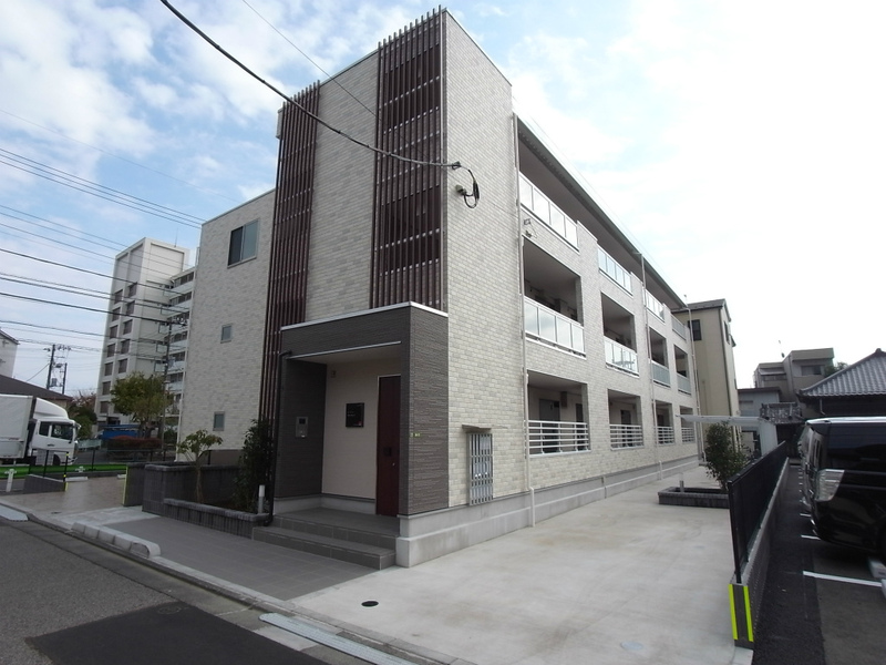 リブリ・グランレーヴ1階 エントランス