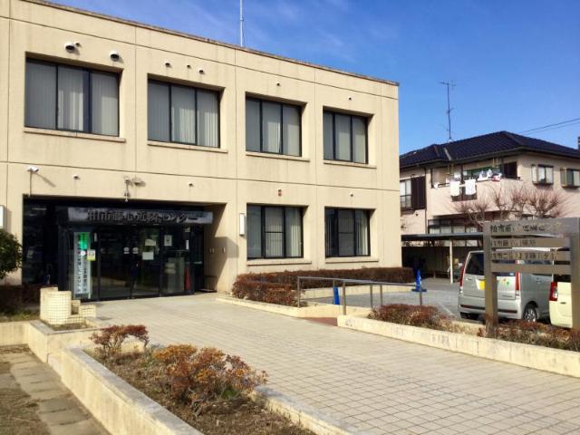 La glycine 柏市立図書館藤心分館まで826ｍ