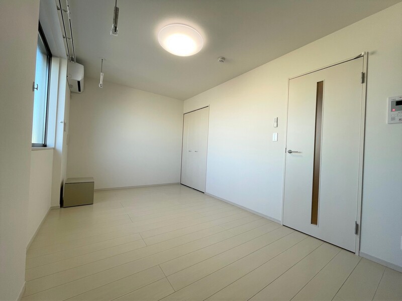 リブリ・Toyster Yokohama リビング