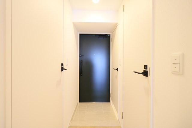 WORVE横浜伊勢佐木町10階 玄関