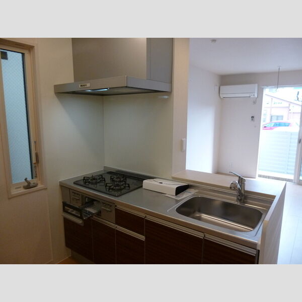 アリア 対面式3口ガスコンロ付システムキッチン