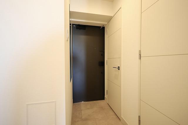 ・レオーネ南千住Ⅱ11階 玄関