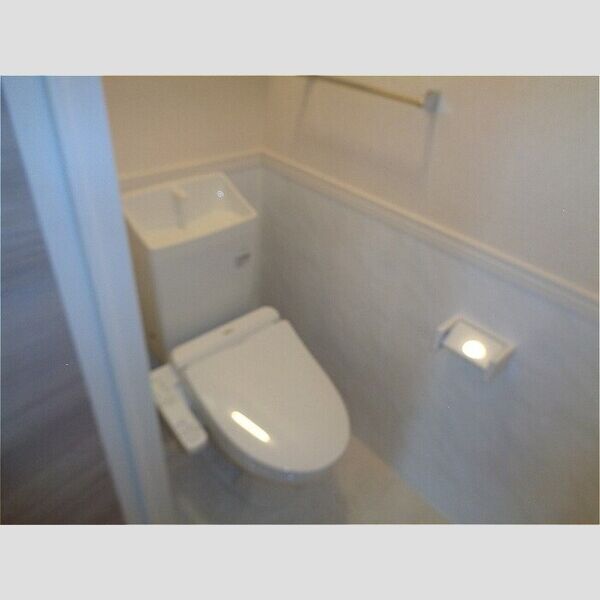 エーデルワイス105号室 温水洗浄暖房便座