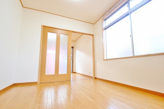 サンコーポ西山1階 部屋その他