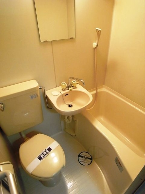 スカイコート新宿第７2階 お風呂