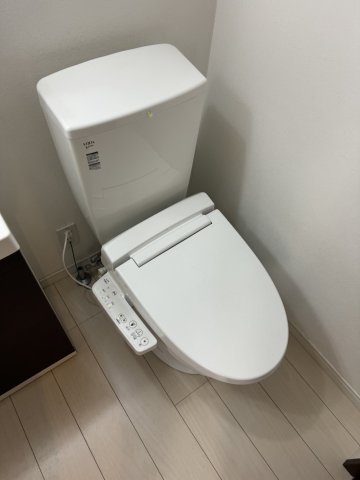 ベイルーム関内101号室 トイレ