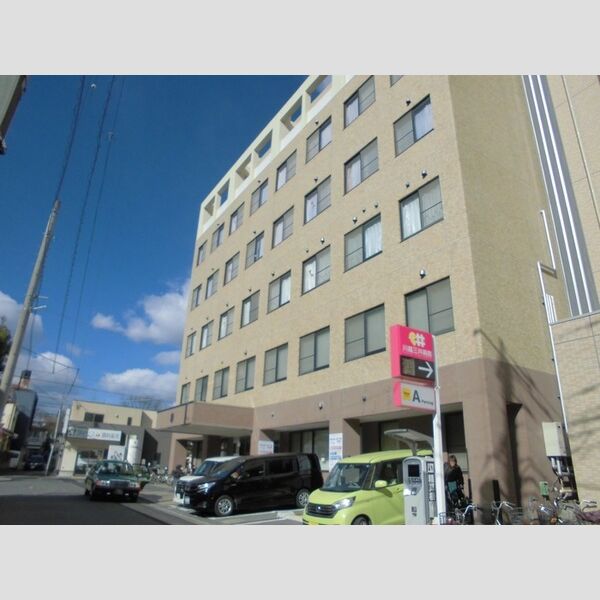 グレイス 三井病院(約82m)