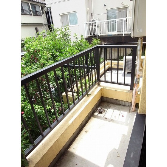 ビューヒル南0202号室 バルコニー