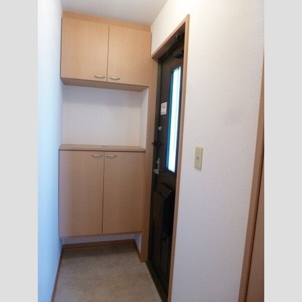 フェニックス小仙波　A/B 玄関