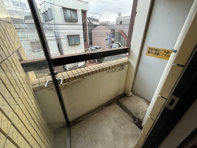 ホームズ駒沢3E号室 バルコニー