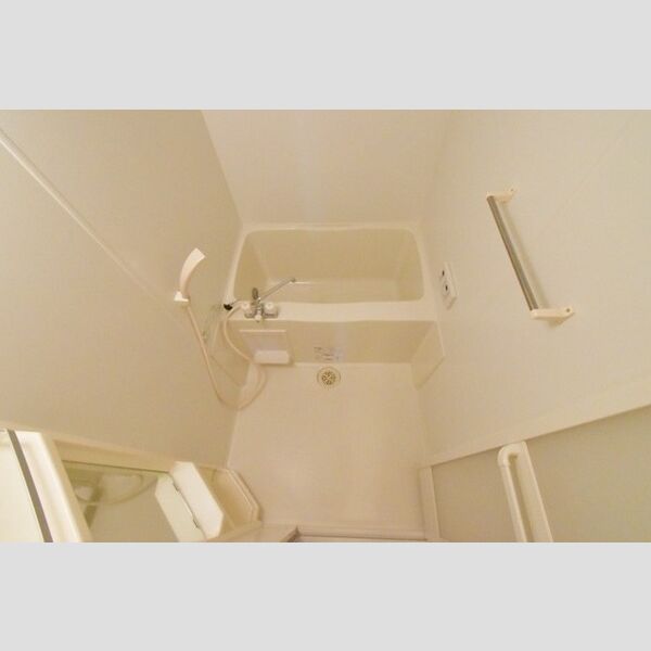 グリーンハイム303号室 浴室