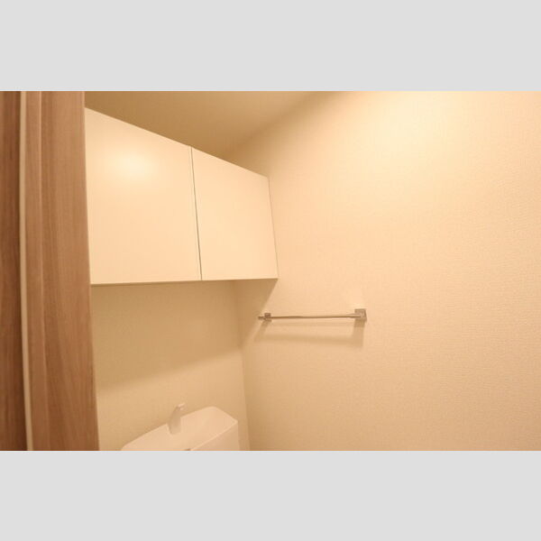 TORISIA YH トイレ　棚