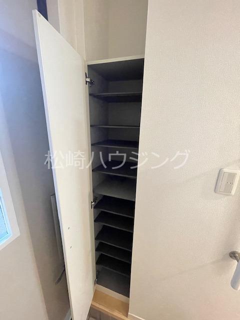 チェンバーコート 玄関