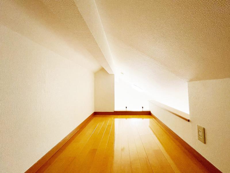 カーサ・エスペシア2階 別部屋参照