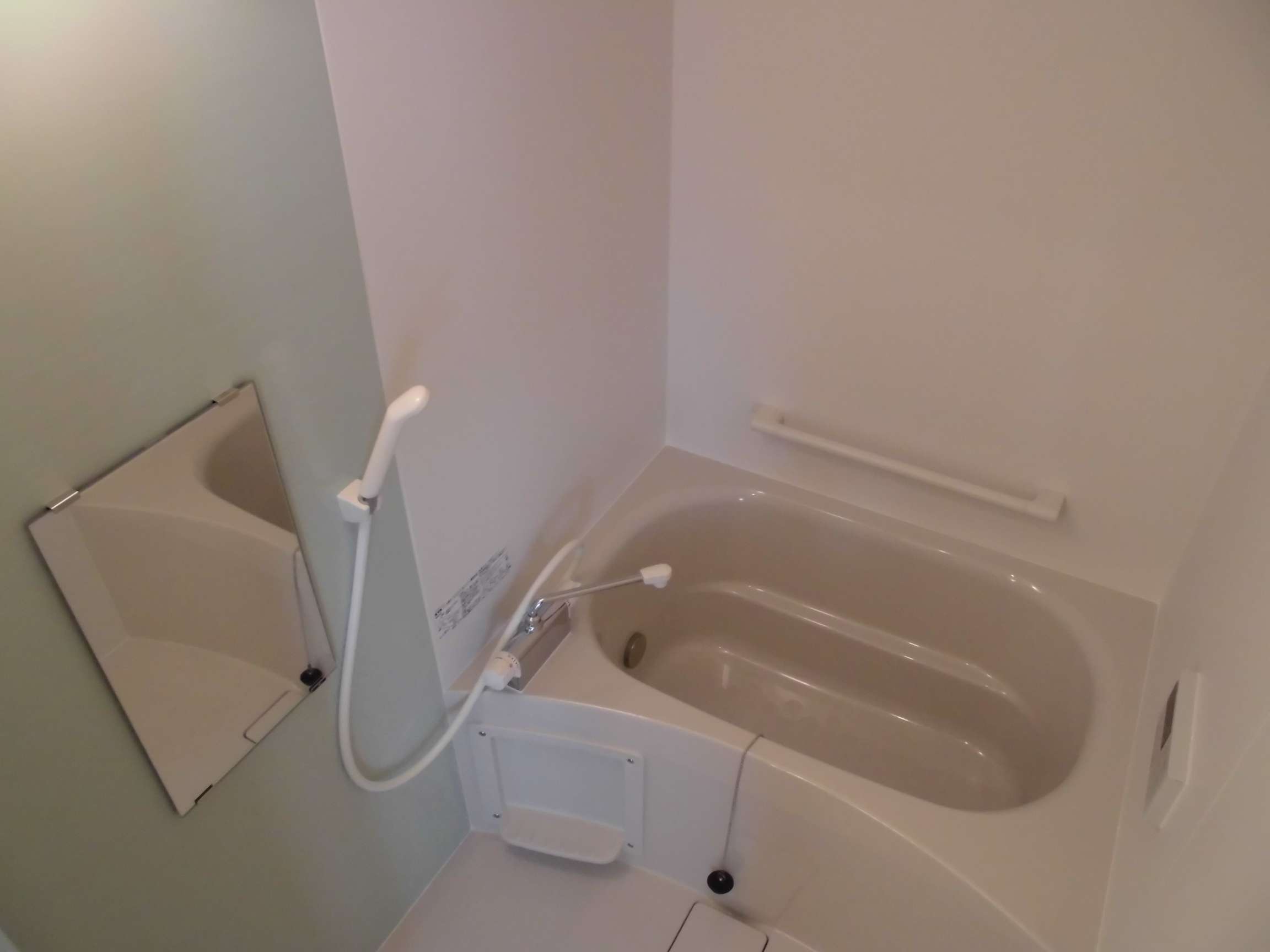 レオネクストＮＡＧＯＭＩ お風呂