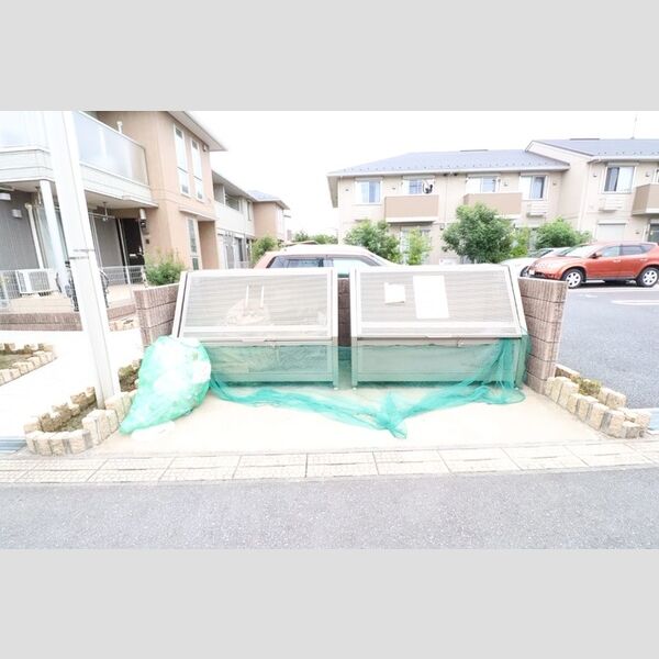 グローリアコート　C ゴミ置き場