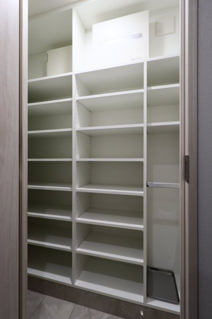 パークナード恵比寿 シューズインクローゼット