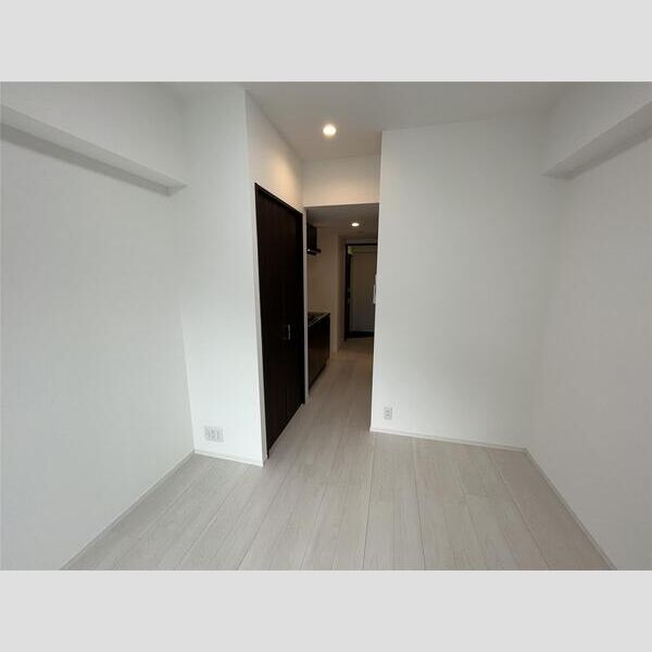 S-RESIDENCE横濱阪東橋504号室 リビング