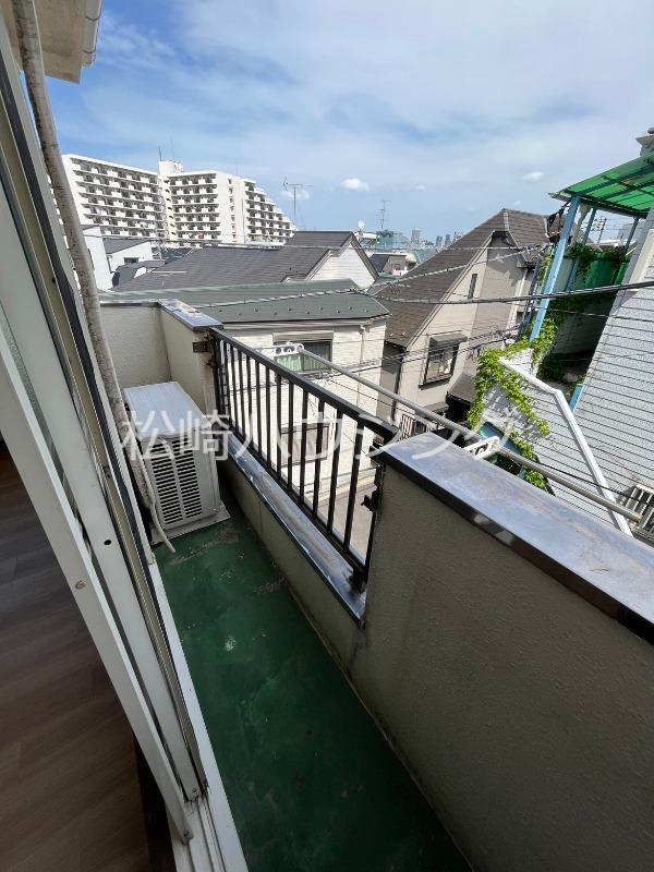 ハウス新井薬師 バルコニー