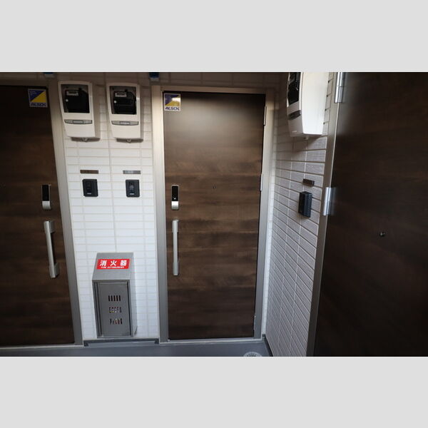 アンソレイエⅡ205号室 玄関ドア