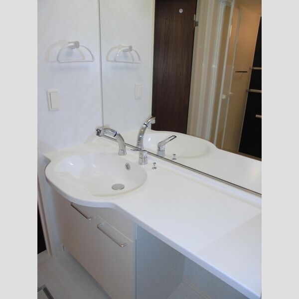 エミネンスⅡ205号室 独立洗面化粧台