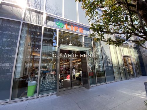 セルカディア港区芝浦 【スーパー】ライフ ムスブ田町店まで344ｍ