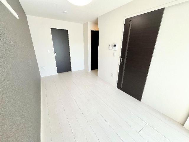 KM Casa新横浜 洋室